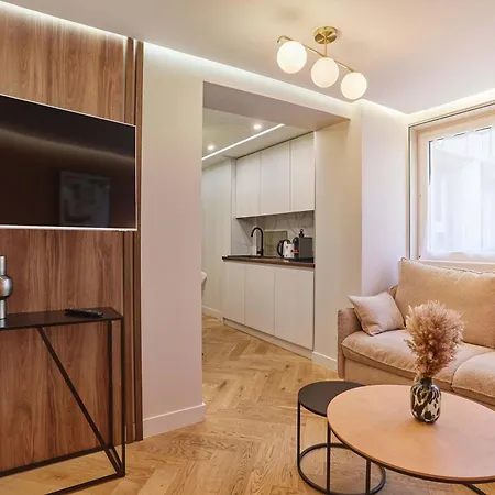 Apartment Ac Champs De Mars Eiffel Tower By Prestige *